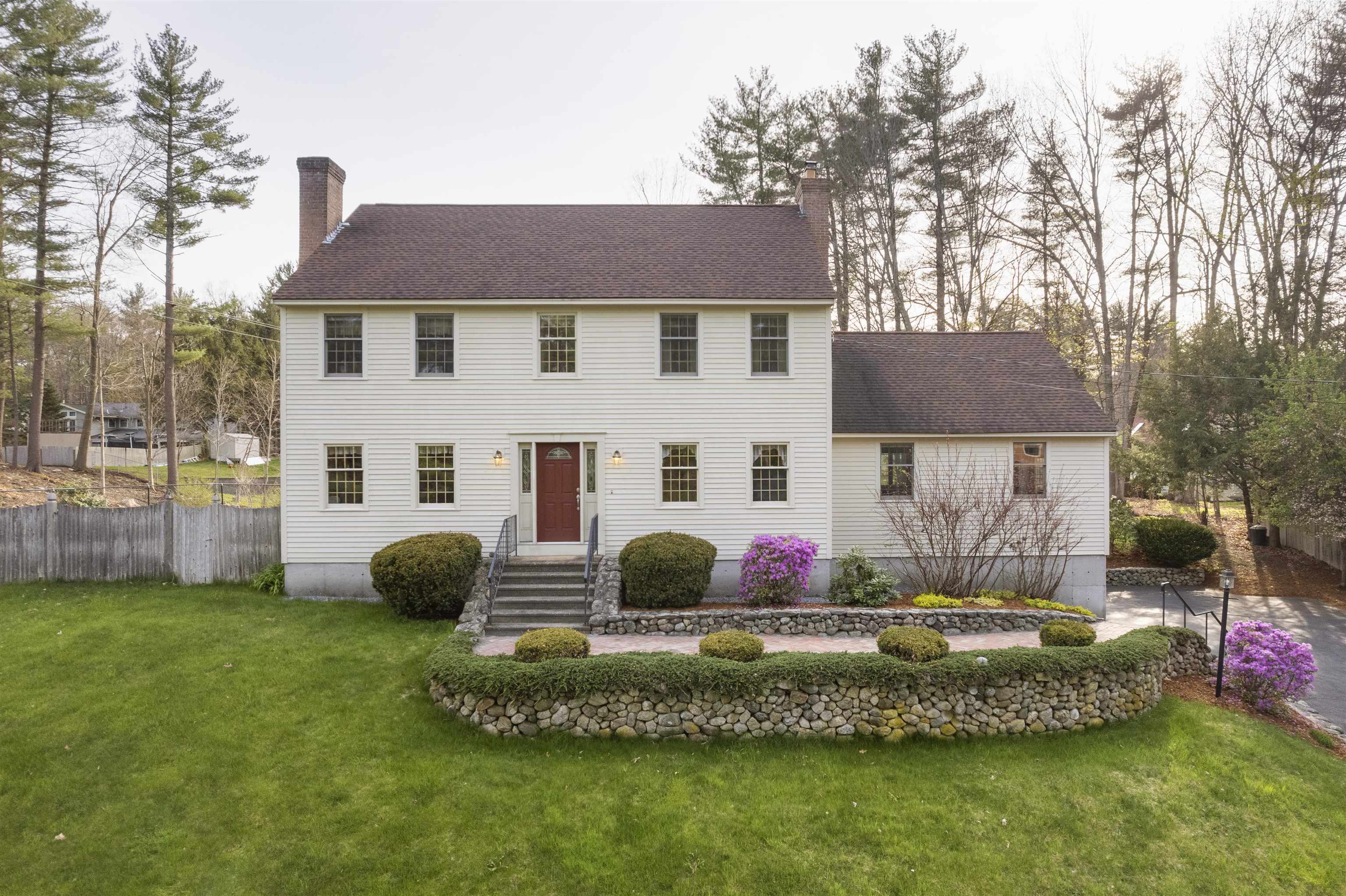 Property Photo: 44 Pemberton Road NH 03063