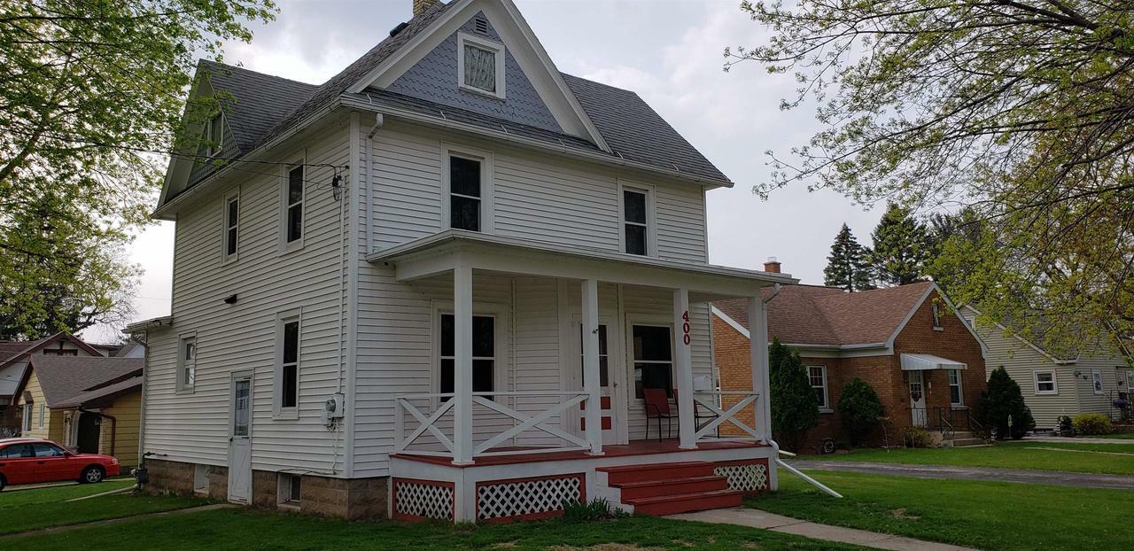 Property Photo:  400 Pleasant St  WI 53916 