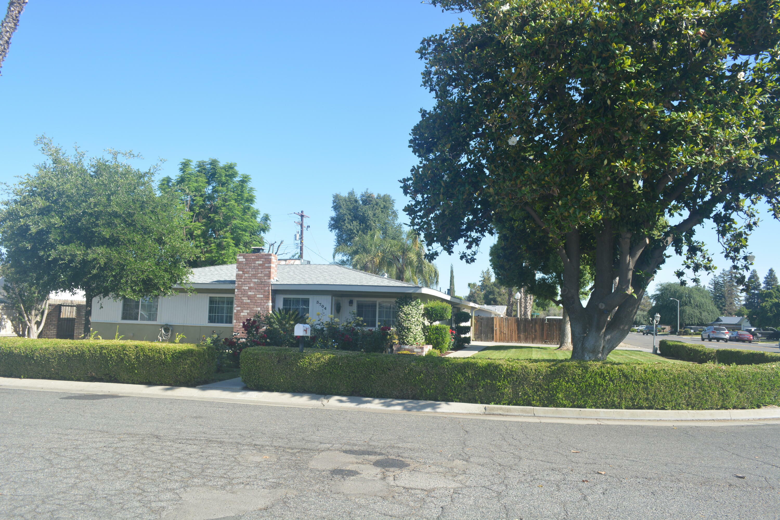 Property Photo:  3704 W Vassar Avenue  CA 93277 