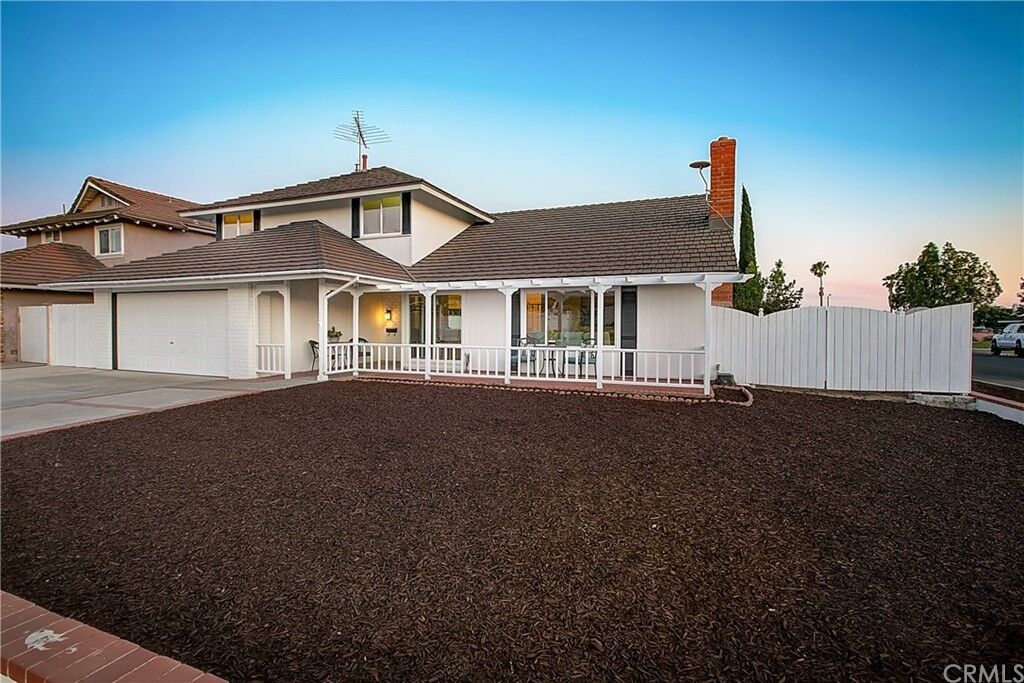 Property Photo: 1302 Omaha Avenue CA 92870