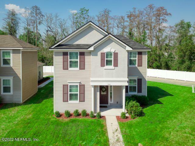 Property Photo: 390 Vineyard Lane FL 32073