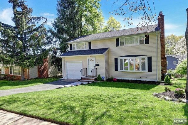 Property Photo: 127 Hudson Avenue NJ 07463