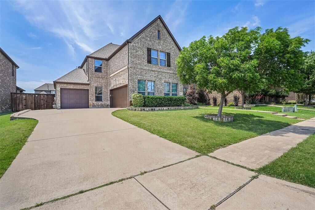 Property Photo:  6860 Foghorn Lane  TX 75054 