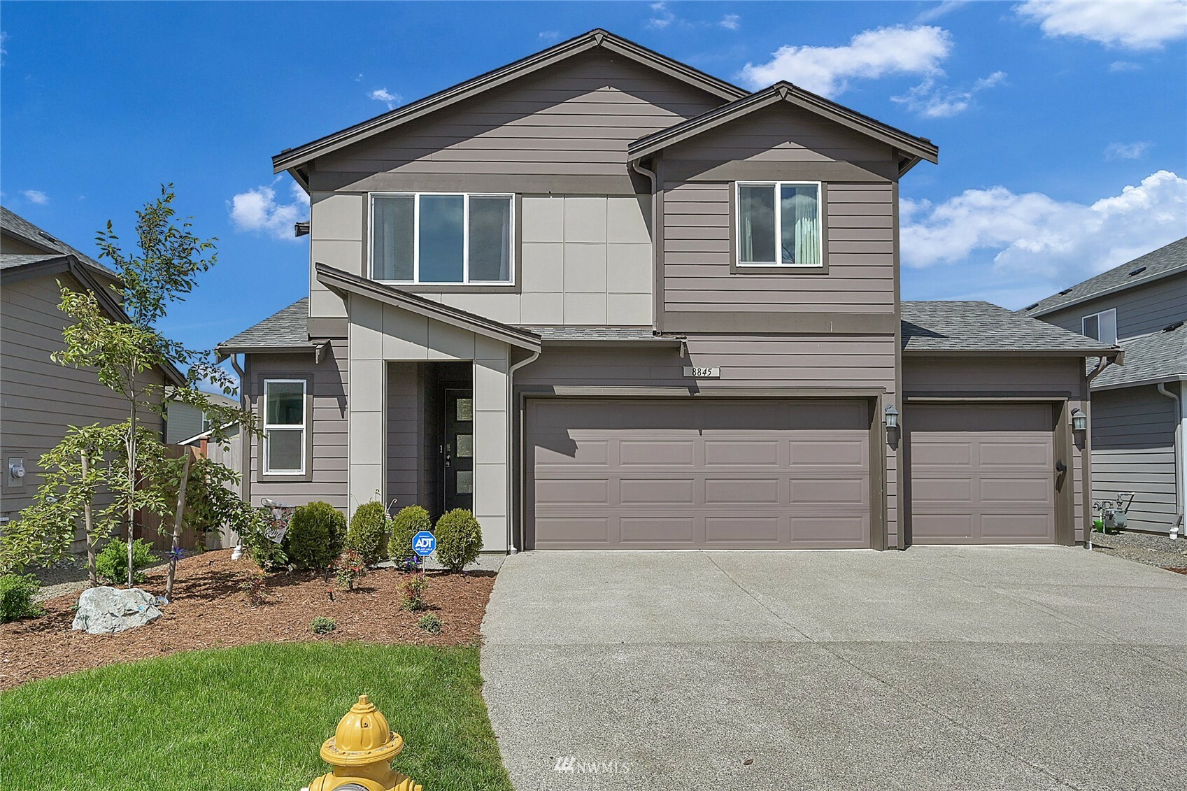 Property Photo:  8845 54th Street NE  WA 98270 