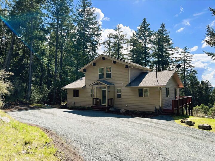 Property Photo:  227  Bromley Drive  WA 98245 