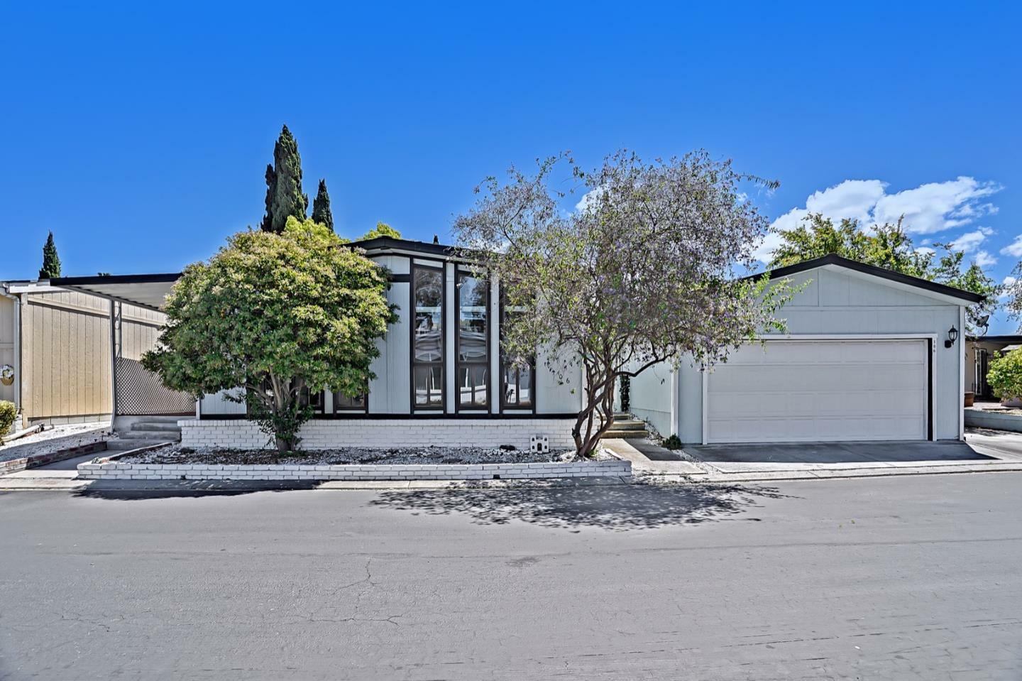 Property Photo:  4271 North First Street 106  CA 95134 