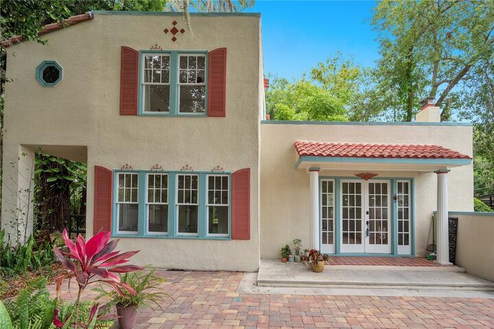 Property Photo: 2019 S Park Avenue FL 32771