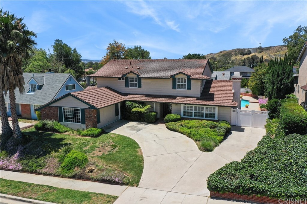 Property Photo:  3509 Quincy Avenue  CA 93063 