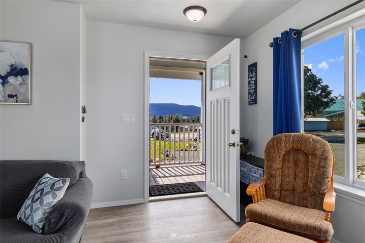 Property Photo:  380 Highline Loop  WA 98922 