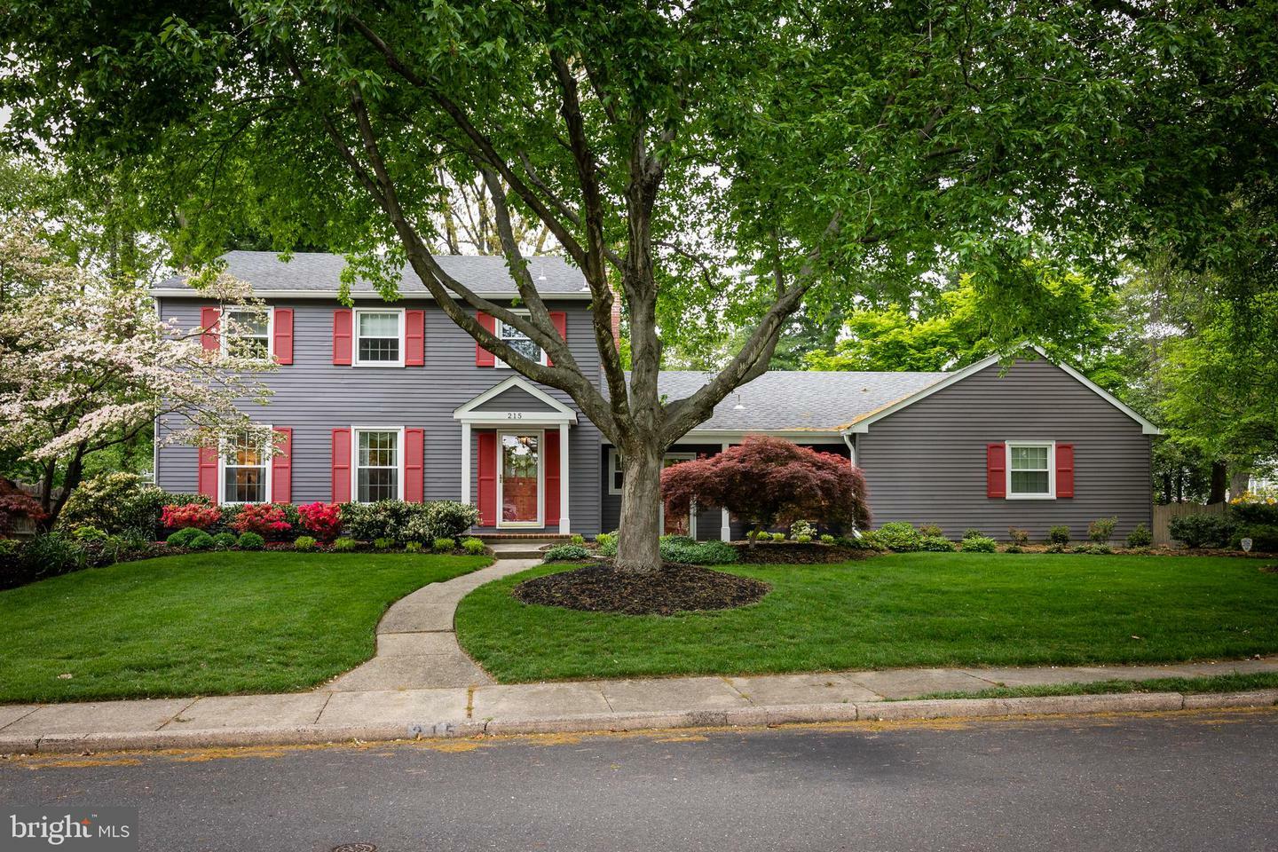 Property Photo:  215 Eastbourne Terrace  NJ 08057 