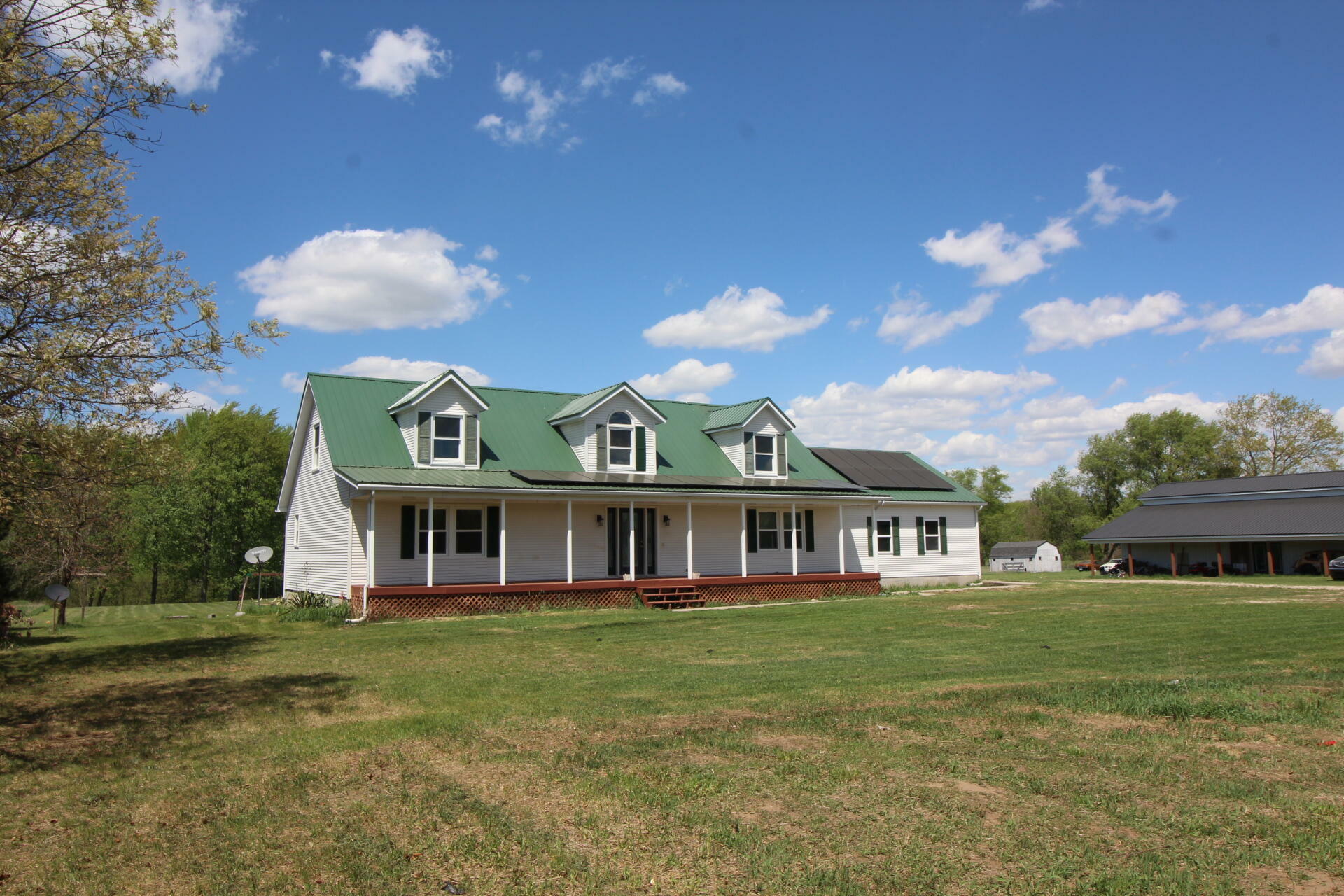 Property Photo: 16798 Tamarack Road MI 49329