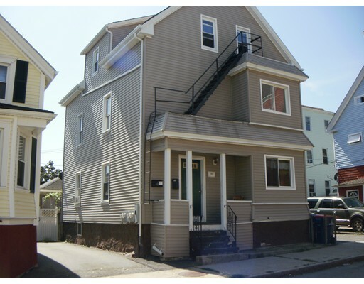 Property Photo:  552 Rivet St 2  MA 02740 