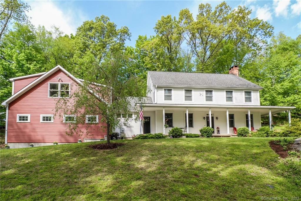 Property Photo: 4 Ashleigh Lane CT 06804