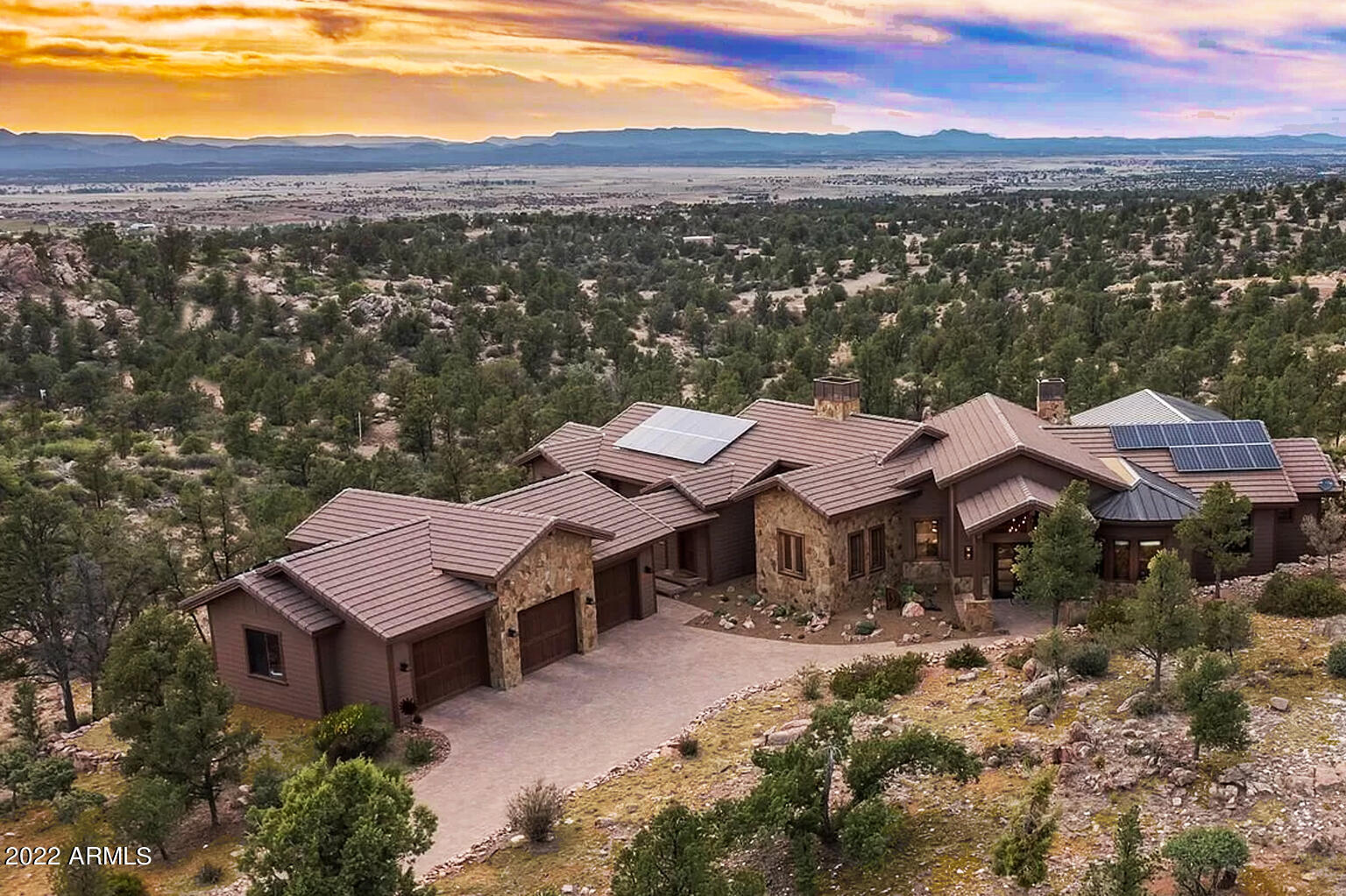 Property Photo: 12680 W Cooper Morgan Trail AZ 86305