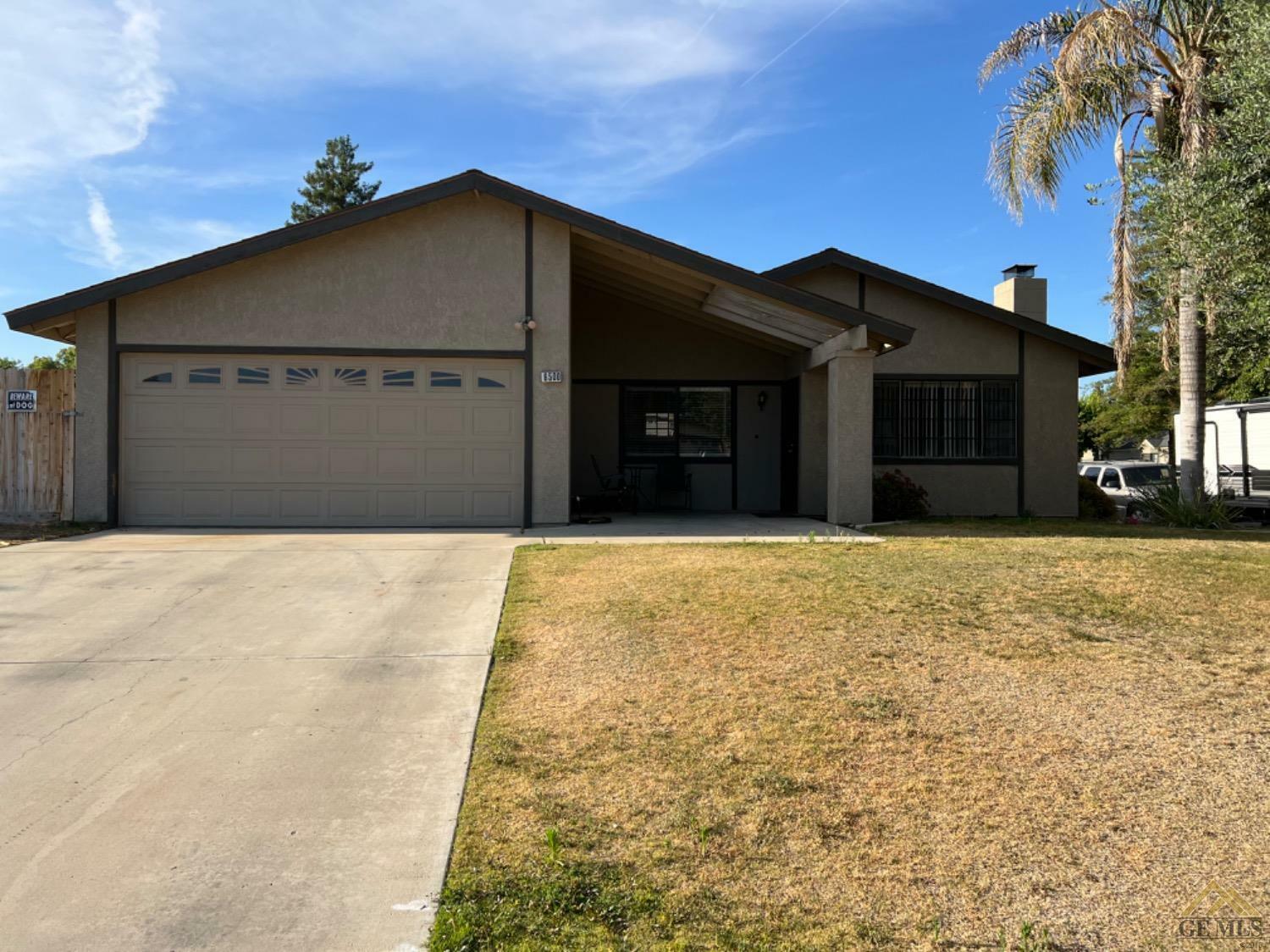 Property Photo:  6500 Terrebonne Court  CA 93309 