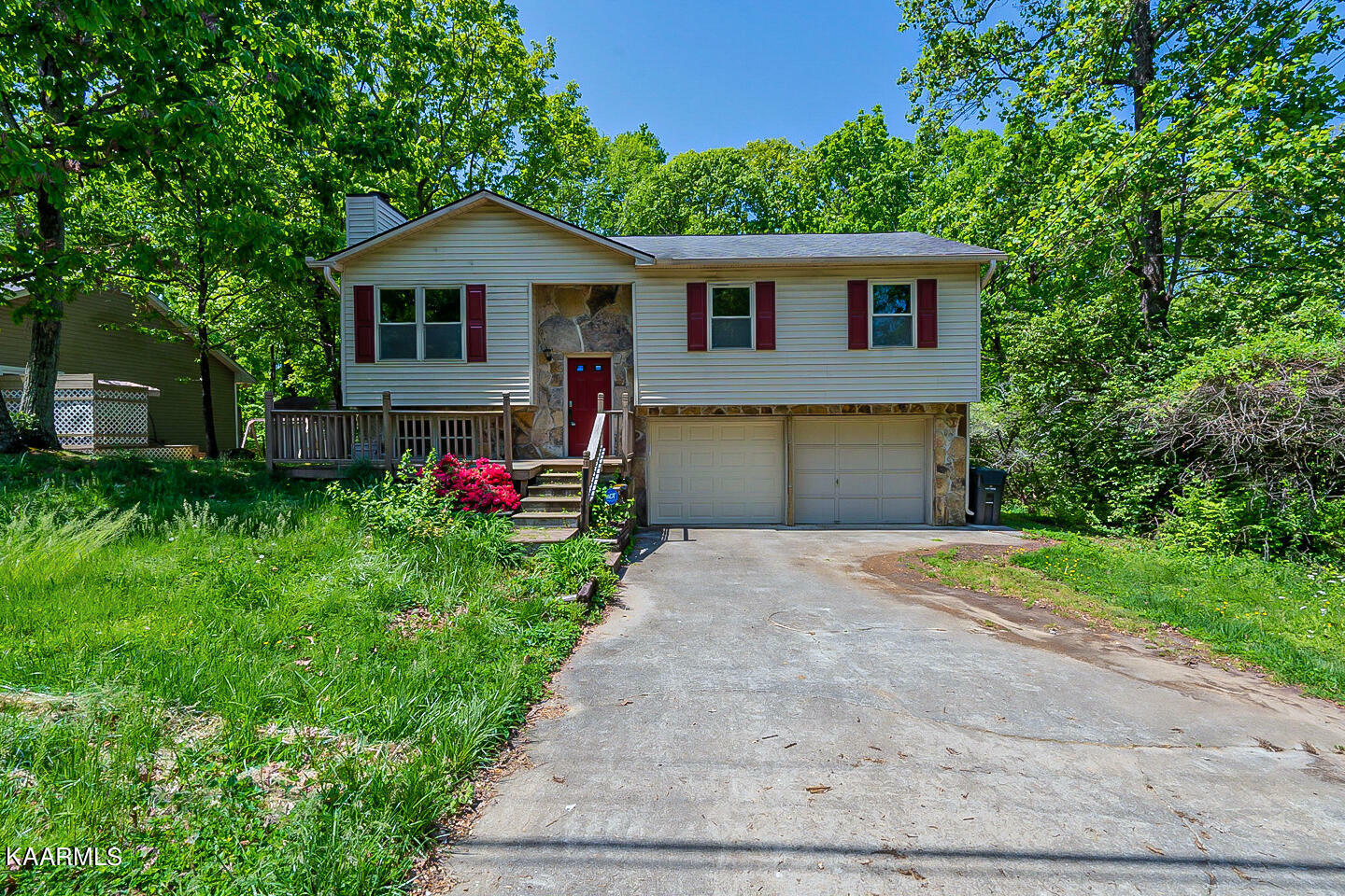 6905 Ellesmere Drive  Knoxville TN 37921 photo