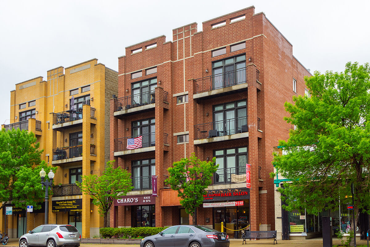 Property Photo:  7162 W Grand Avenue 3W  IL 60707 