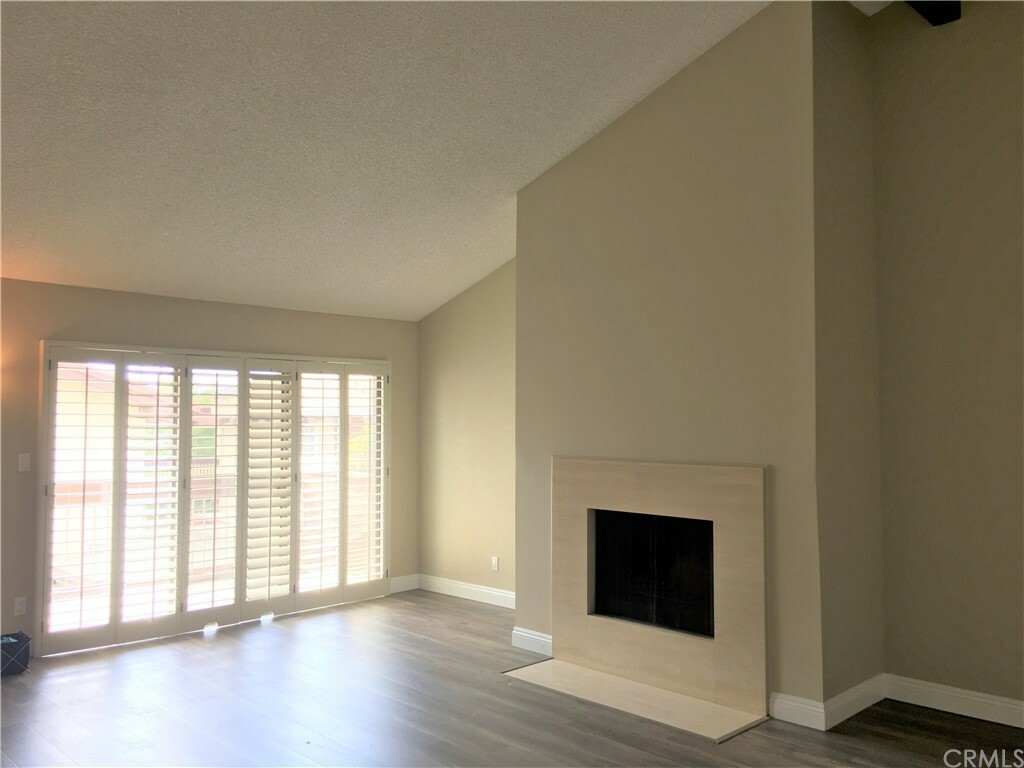 Property Photo:  2322 Palos Verdes Drive W 208  CA 90274 