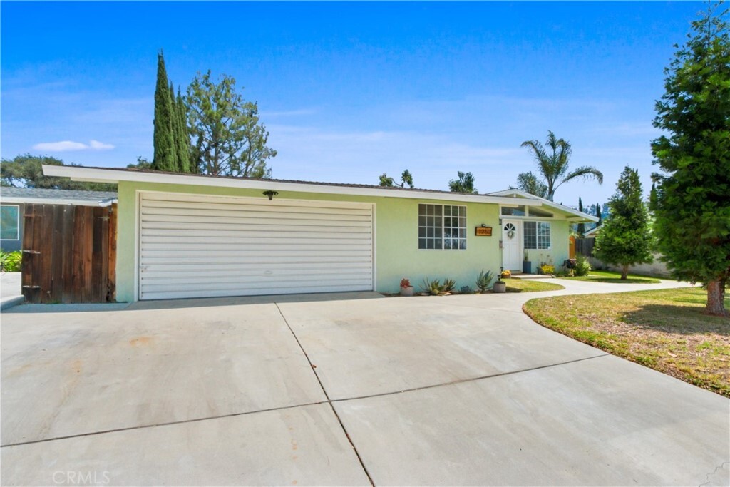 Property Photo: 1252 E Walnut Avenue CA 91741