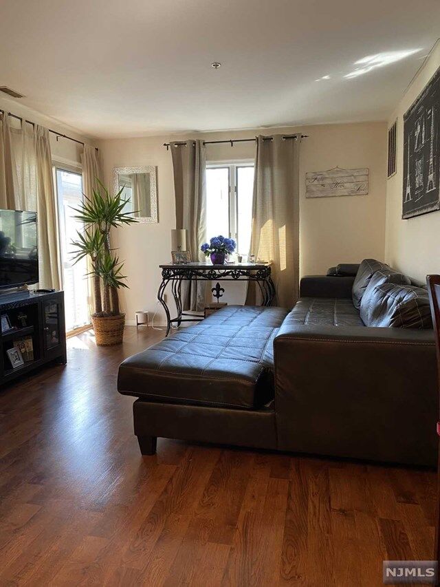 Property Photo:  232 Orchard Park  NJ 07401 