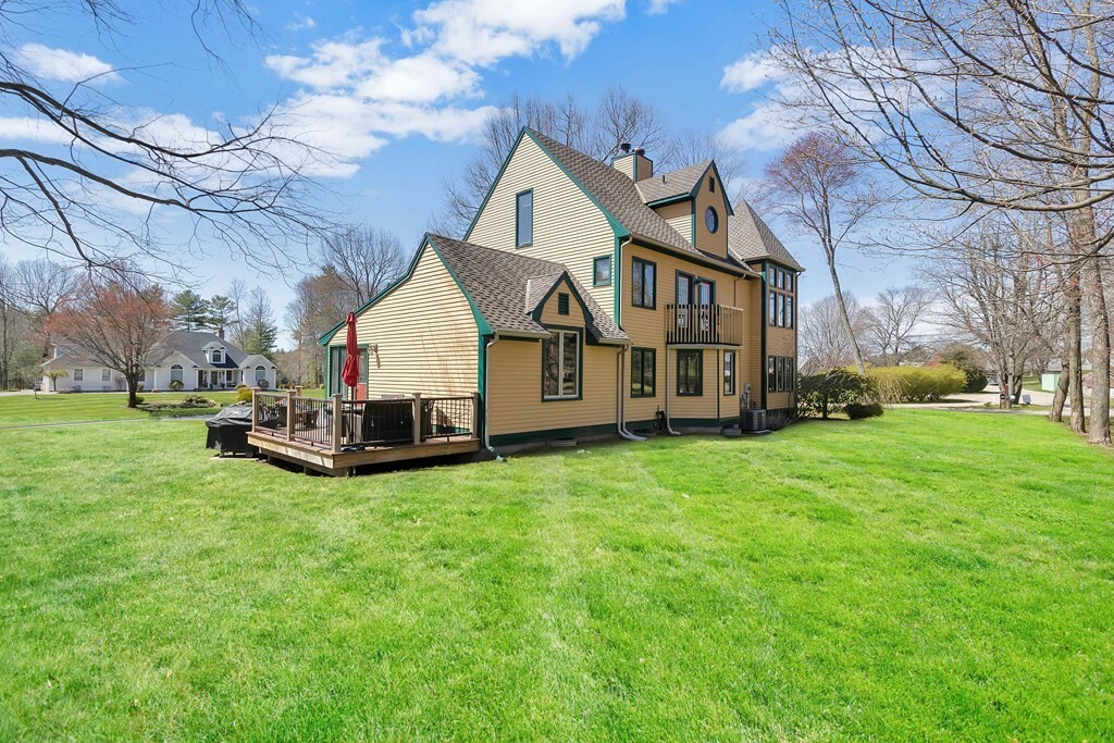 Property Photo: 118 Stafford Rd CT 06071