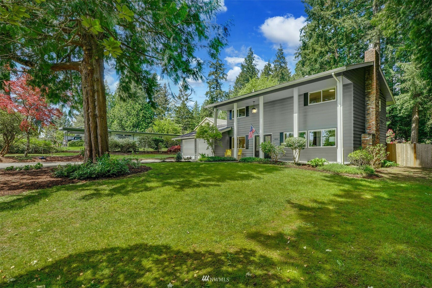 Property Photo:  9024 NE 186th Place  WA 98011 