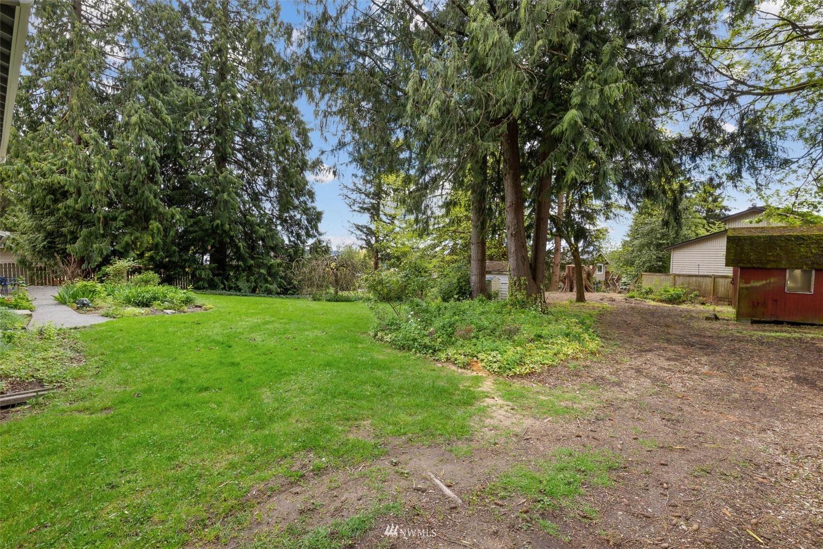 Property Photo: 20030 Tdb 103rd Court NE WA 98011