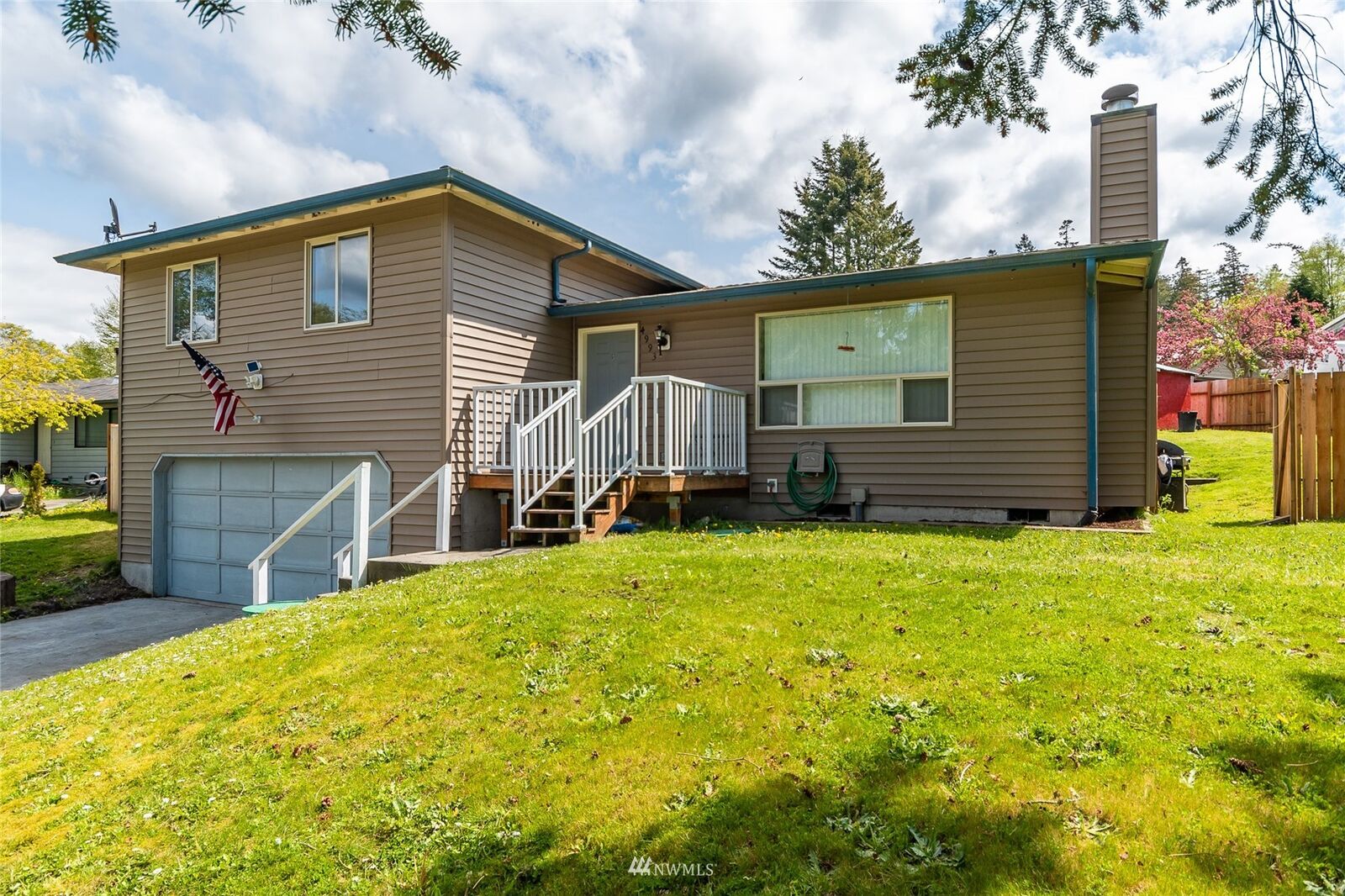 Property Photo: 4993 Deception Circle WA 98277