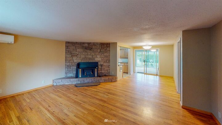 Property Photo:  241 Buland Drive S  WA 98611 