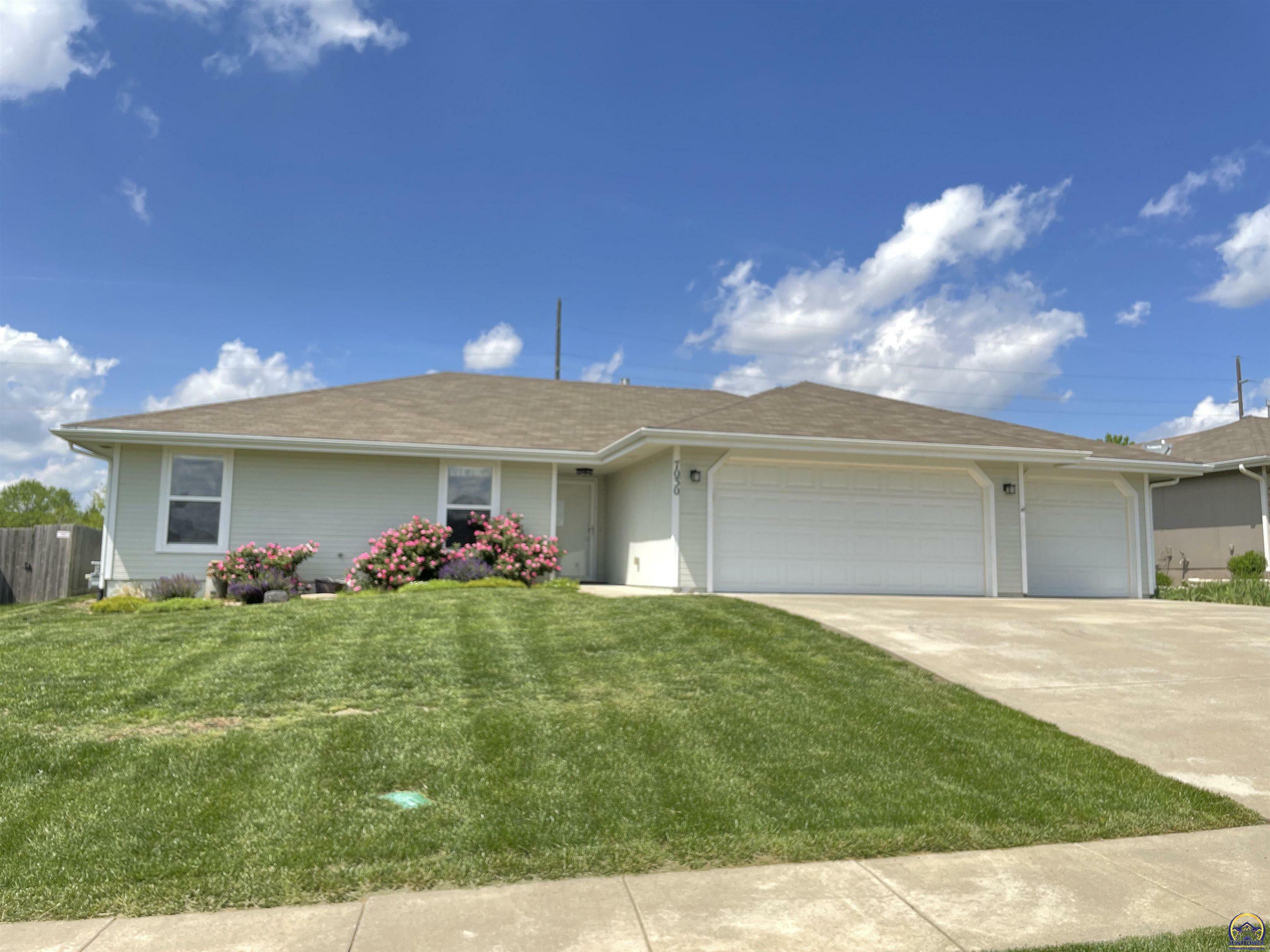 Property Photo:  7030 SW 17th St  KS 66615 