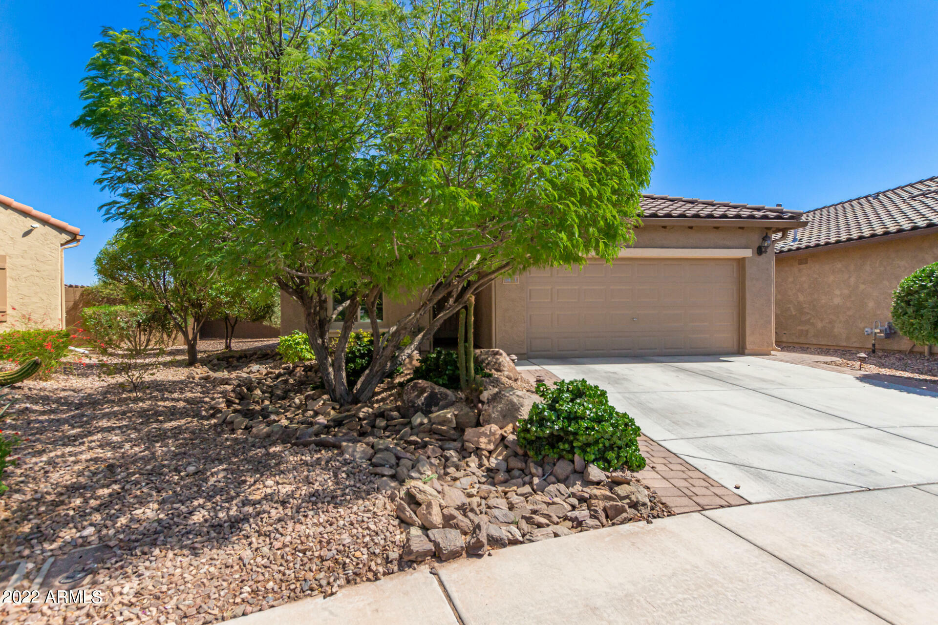 Property Photo:  6471 W Rushmore Way  AZ 85132 