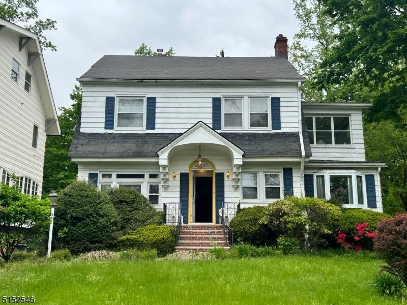 Property Photo:  343 Warwick Ave  NJ 07079 