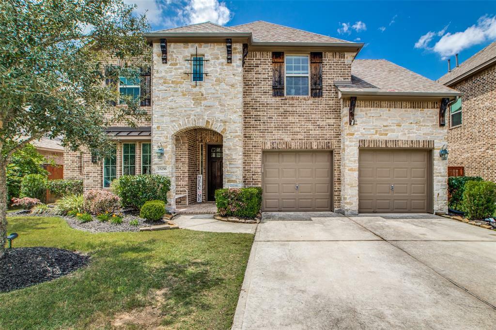 Property Photo: 25256 Forest Ledge Drive TX 77365