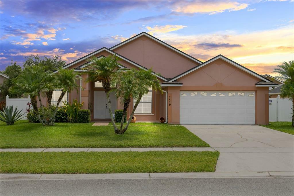 Property Photo:  1119 Prosperity Avenue  FL 34744 