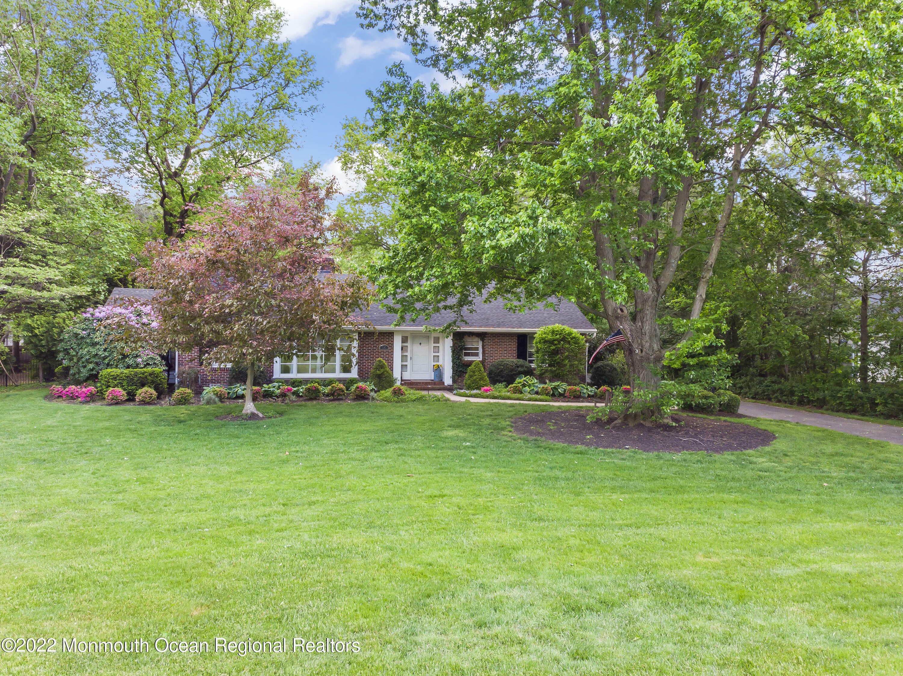 Property Photo:  56 Dutch Lane Road  NJ 07728 