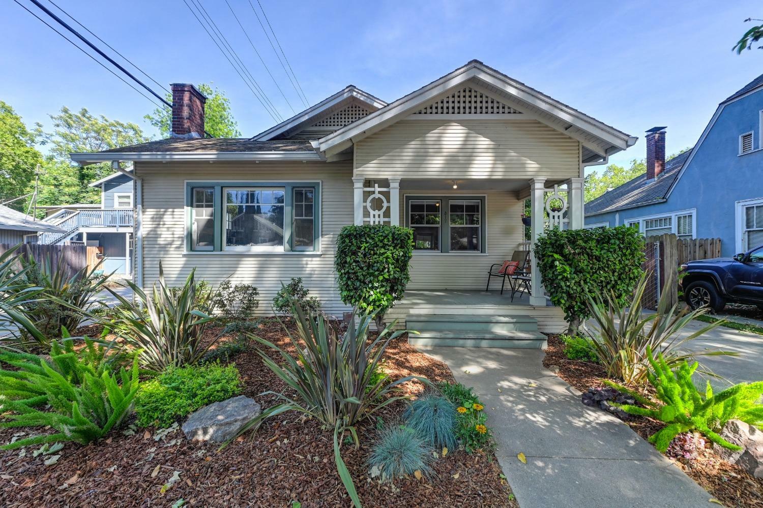 Property Photo:  317 26th Street  CA 95816 