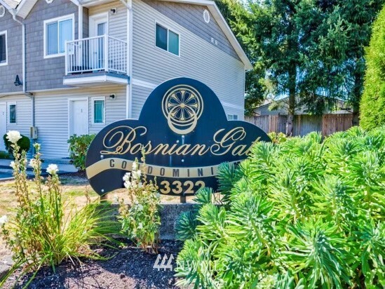 Property Photo: 3322 148th Street SW D3 WA 98087