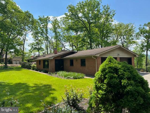 Property Photo:  250 Linden St  PA 16648 