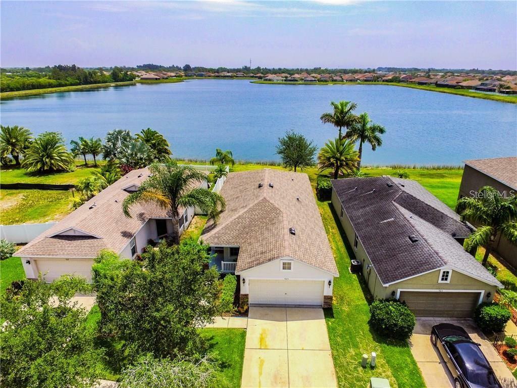 Property Photo:  925 Seminole Sky Drive  FL 33570 