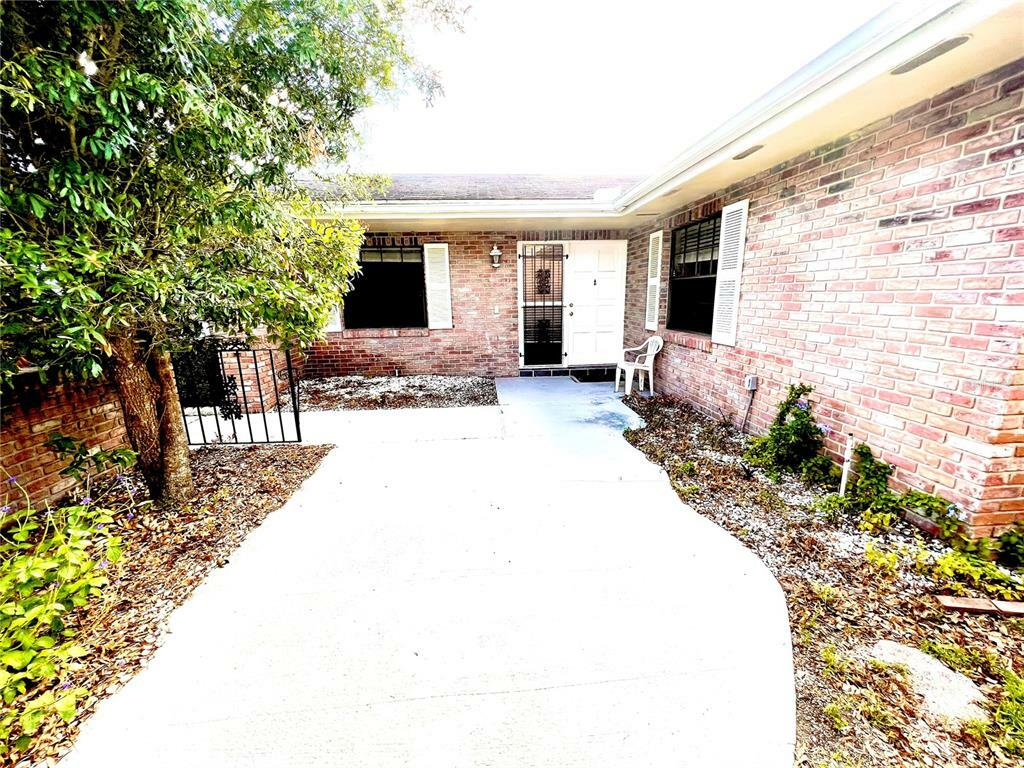 Property Photo:  379 Troon Court  FL 33884 