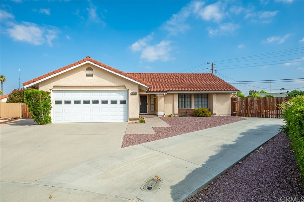 Property Photo:  29325 Crown Point Court  CA 92586 