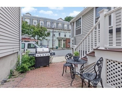 Property Photo: 235 Hurley 1 MA 02141
