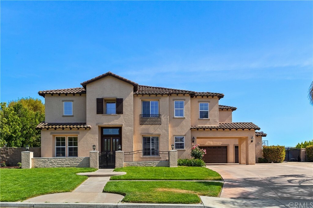 Property Photo:  1956 Sycamore Hill Drive  CA 92506 