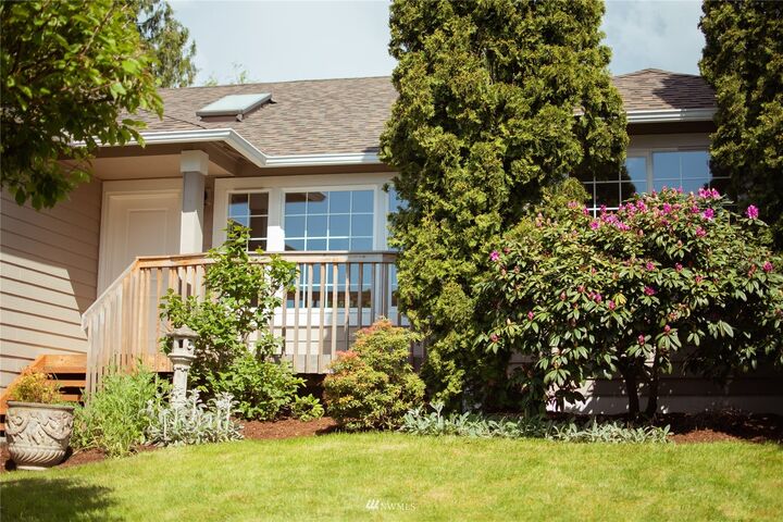 Property Photo: 6613 75th Drive NE WA 98270