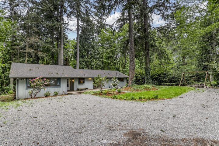 Property Photo:  10105 NE Madison Avenue  WA 98110 