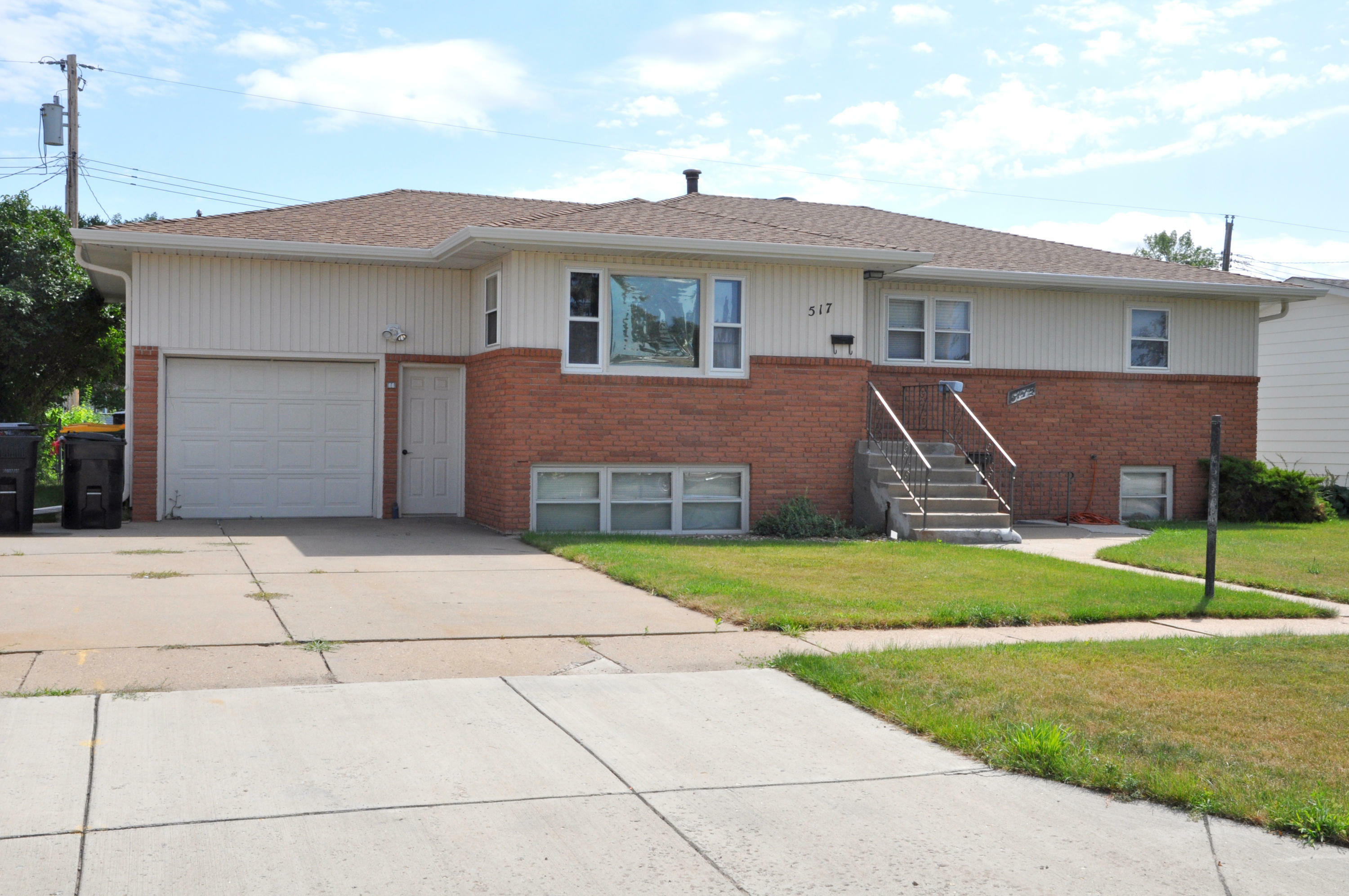 Property Photo:  517 S 16th Street  ND 58504 