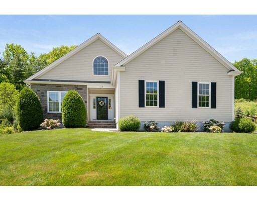 Property Photo: 164 Nicholas Dr MA 01523