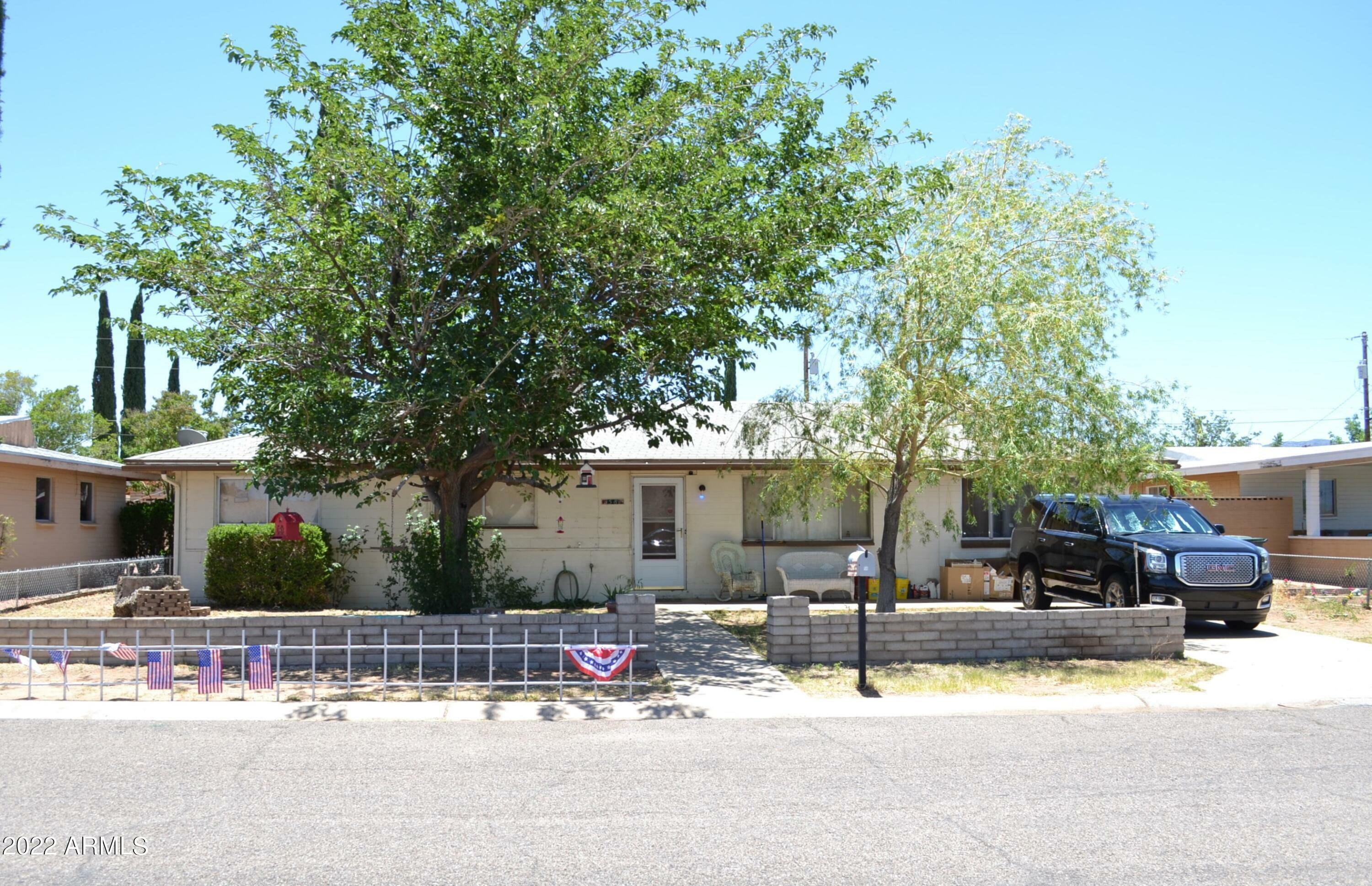 Property Photo:  58 W Freihage Drive  AZ 85635 