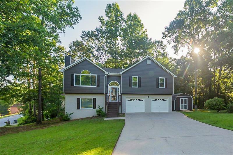 Property Photo: 27 Sunrise Court GA 30157