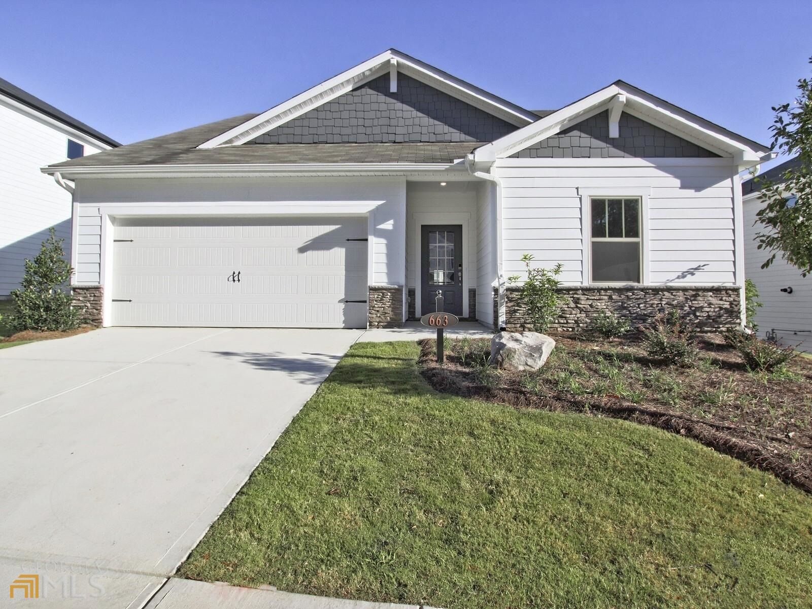 Property Photo:  663 Stately Drive  GA 30188 